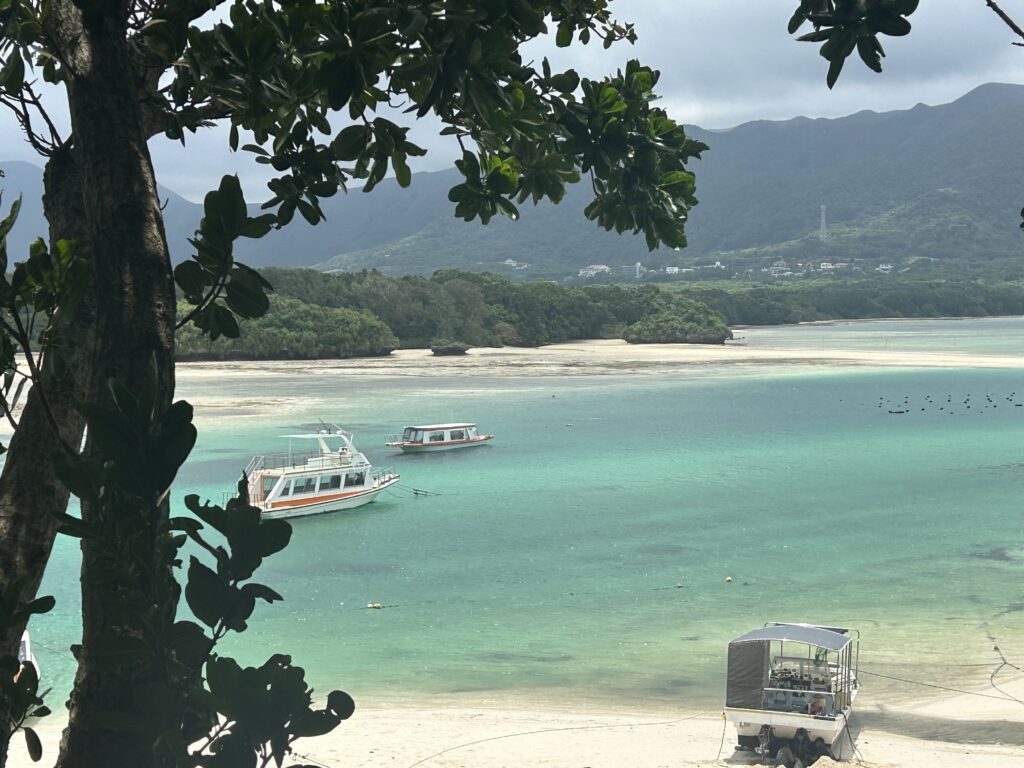 川平湾