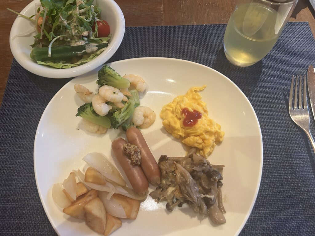 サンコーストカフェ 朝食