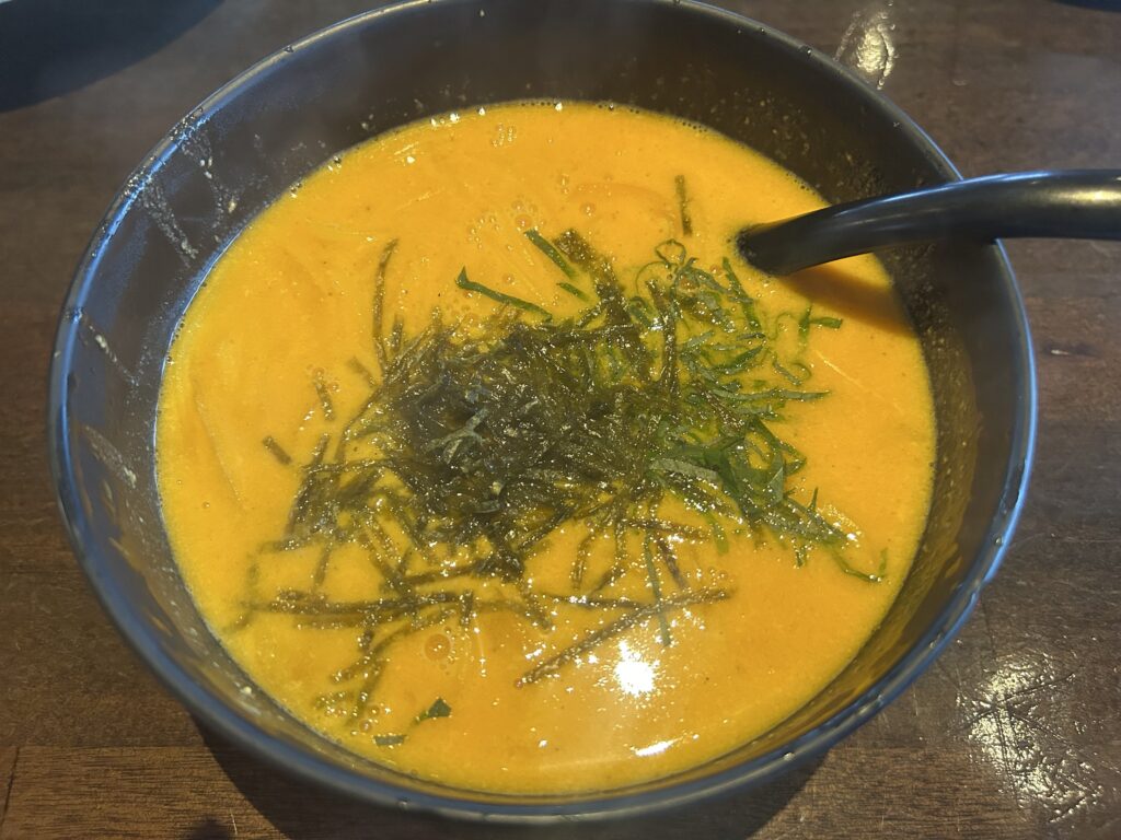 ひとし 石敢當店のウニそうめん